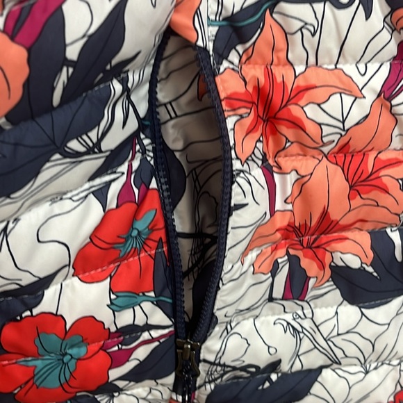 Columbia Insulated Thermal Floral Print Vest Size 1X - Picture 5 of 9